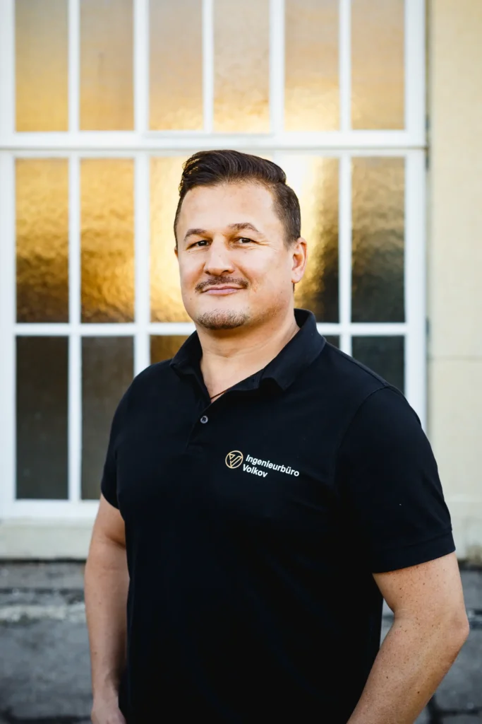 Vjatcheslav Volkov, Kfz-Sachverständiger und Entwicklungsingenieur aus Ludwigsburg